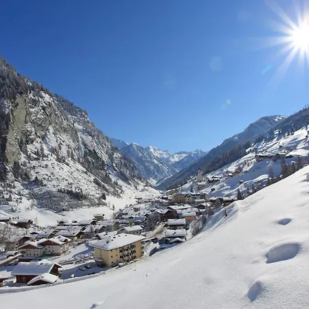 Almroesl Im Grossarltal *